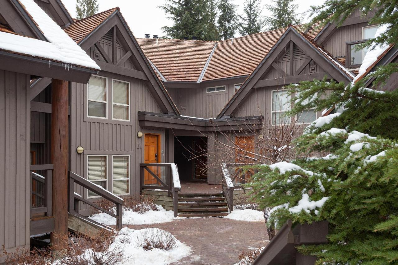 Painted Cliff 11 | Dog Friendly! Ski-In Ski-Out Benchlands Townhome W/ Hot Tub & Fireplace 휘슬러 외부 사진